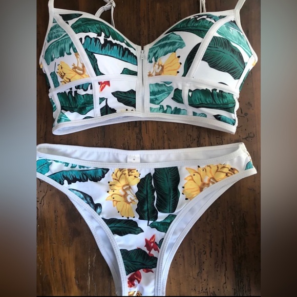Tropical matching two piece bikini swimsuit set. Padded & zipper top NWOT⚡️SALE - Picture 2 of 12